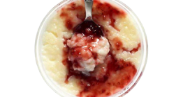 Рисовый пудинг с фруктовым пюре